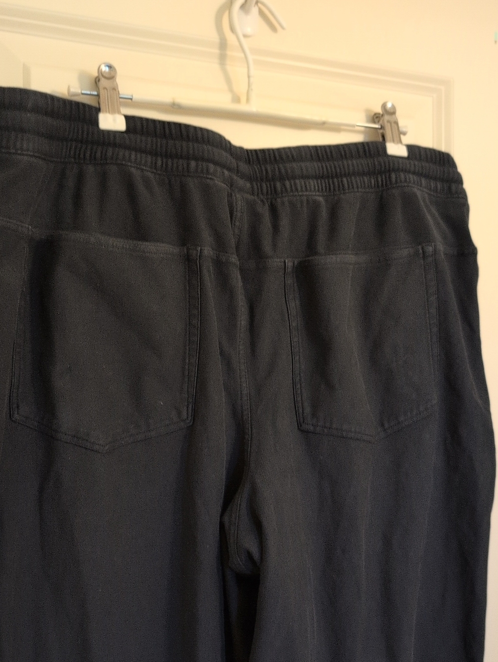 Athleta Farrallon Pant, In Black - Picture 4 of 8